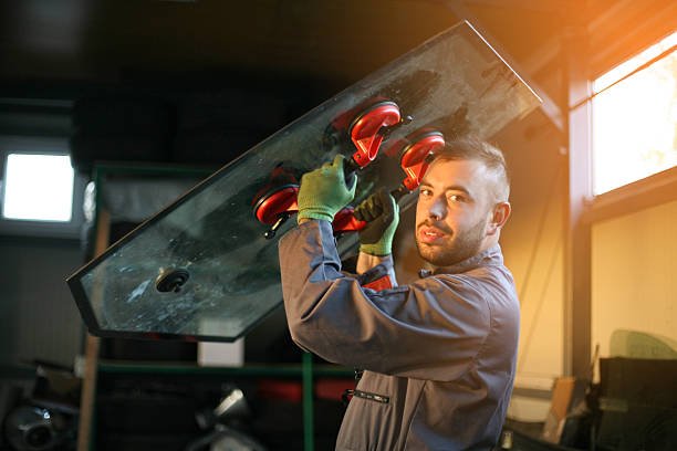 Auto Glass Repair Near Me Northridge CA Right Choice Car Glass